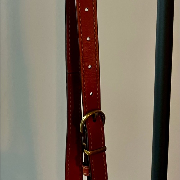 FRYE SADDLE BAG 🤍 - Picture 4 of 6